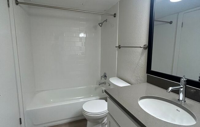 2 beds, 1 bath, 858 sqft, $1,864, Unit OPA-217