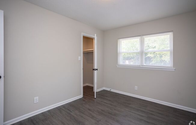 2 beds, 1.5 baths, 940 sqft, $1,250, Unit 8C