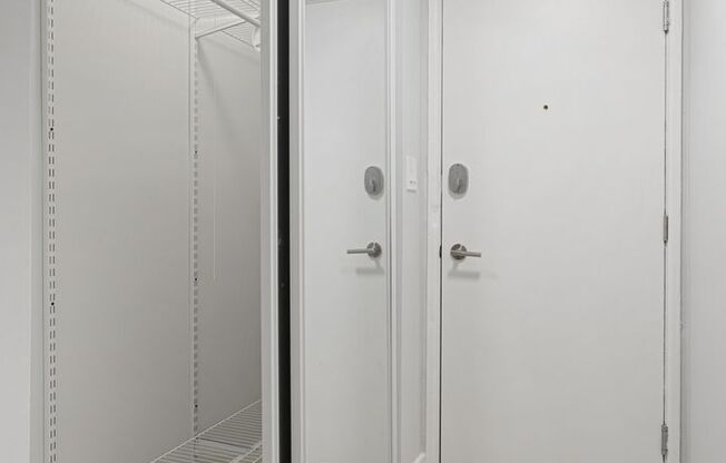 Studio, 1 bath, 320 sqft, $1,425, Unit 101
