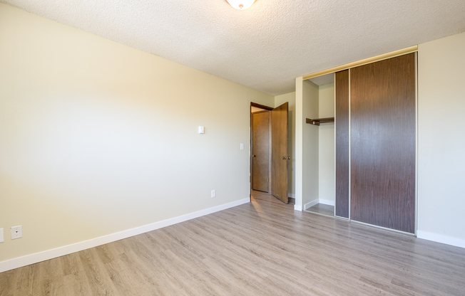 2 beds, 1 bath, 800 sqft, $1,995, Unit 302