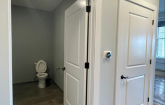 2 beds, 2 baths, 1,300 sqft, $2,375, Unit 600-404