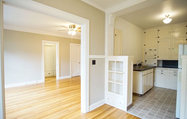 Ladd's Addition: Sunny Studio with Hardwoods + Lovely Architectural Appeal!