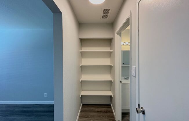 1 bed, 1 bath, 494 sqft, $1,295, Unit 443-149