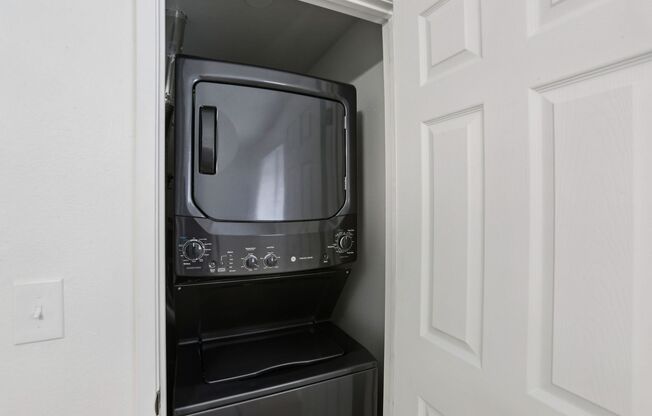 1 bed, 1 bath, 550 sqft, $1,595, Unit 37