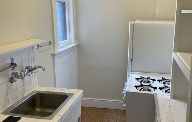 890-898 Geary Street (915rc)