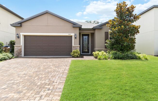 Gorgeous Energy Efficient 4/2 Home in Gated Community Close to Lake Nona