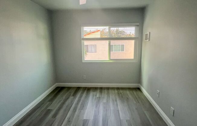 2 beds, 1 bath, 796 sqft, $2,350, Unit C-72