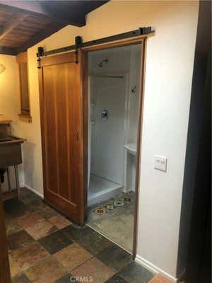 Studio, 1 bath, 300 sqft, $1,875, Unit B