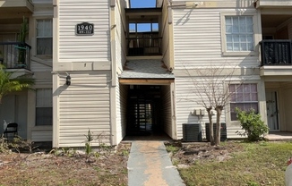 1940 Lake Atriums Cir. # 101