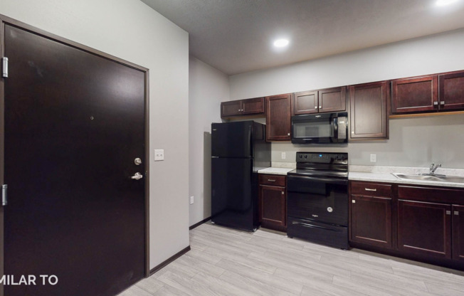 Studio, 1 bath, 672 sqft, $685