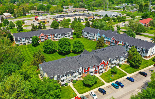 Aerial View of Community at Apple Ridge Apartments, Walker, 49534