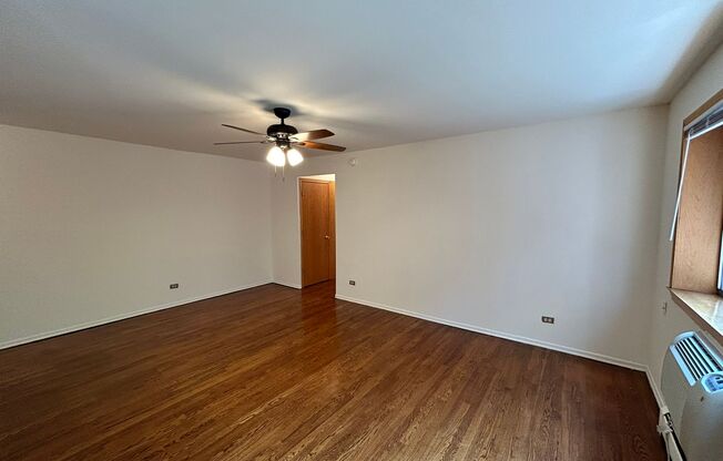 1 bed, 1 bath, 700 sqft, $2,055, Unit 531-310