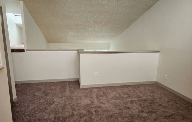 1 bed, 1 bath, 803 sqft, $1,895, Unit 279