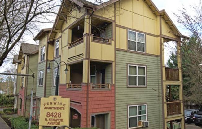 Fenwick Apartments
