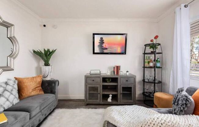 1 bed, 1 bath, 675 sqft, $1,149, Unit 170