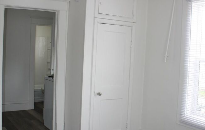 Studio, 1 bath, 225 sqft, $475, Unit 2