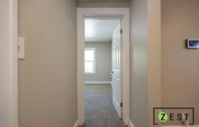 3 beds, 2 baths, $1,250