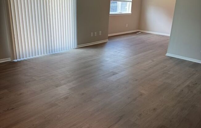 Windchase Flats & Townhomes