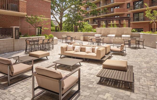 Outdoor Entertainment Area with Grilling Stations