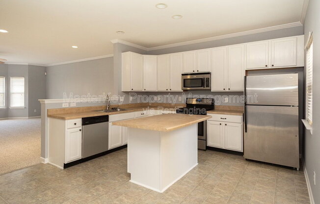 118 DARLEY DL LOOP