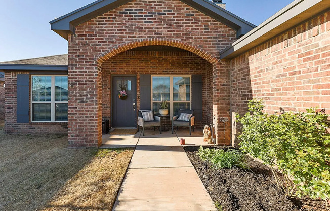 Gorgeous Luxury 3/2/2 in Viridian! Lubbock Cooper School District!