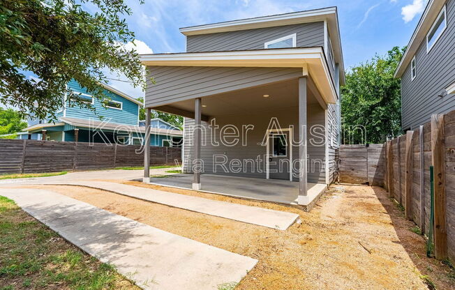 1003 VALDEZ ST