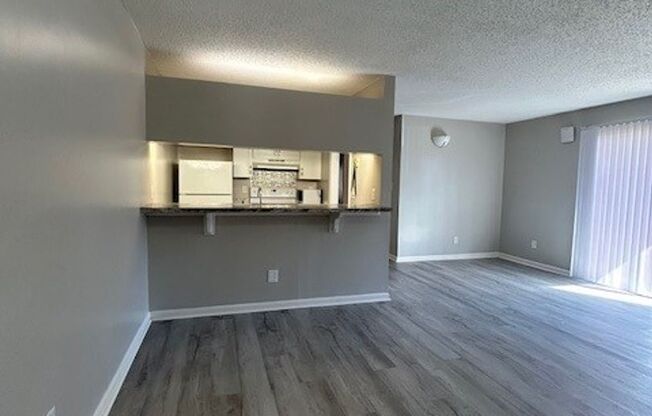 9505D University Terrace