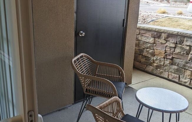1 bed, 1 bath, 724 sqft, $1,650, Unit 5621 #101 Silverstone