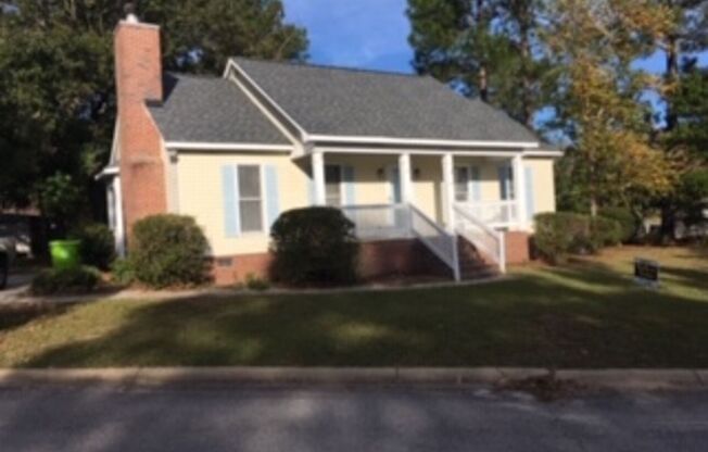 3 Bedroom, 2 Bath in Northeast Columbia!