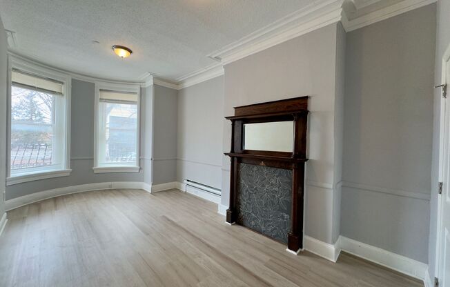 For Rent: Urban Luxury at 914 N. Charles St – Your City Lifestyle Awaits!