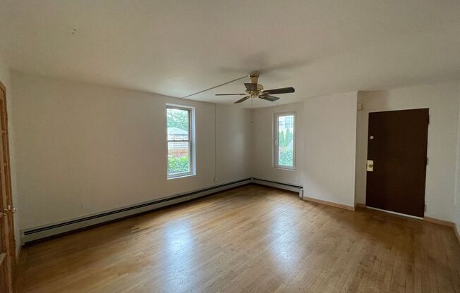 1308 N Astor St