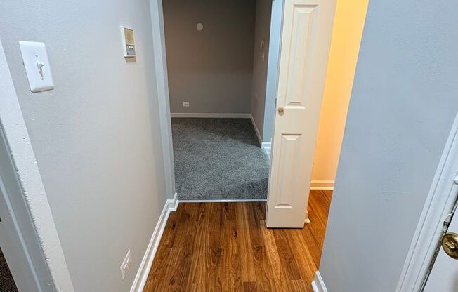 1 bed, 1 bath, 650 sqft, $1,050, Unit WL 207