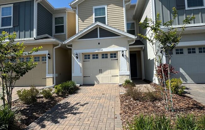 2258 SEDGE GRASS WAY