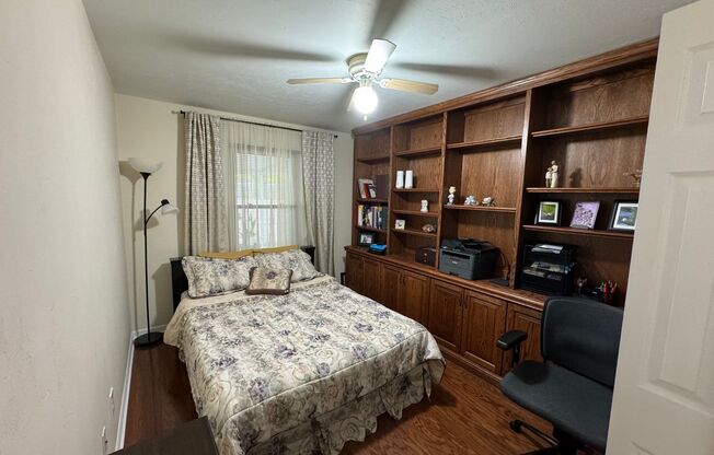 3 beds, 2 baths, $2,000