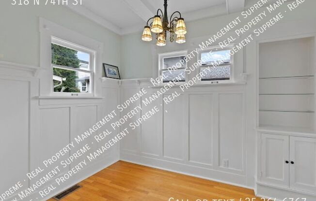 318 N 74 ST