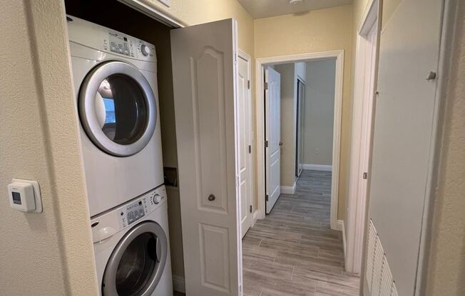 3 beds, 2 baths, $1,595