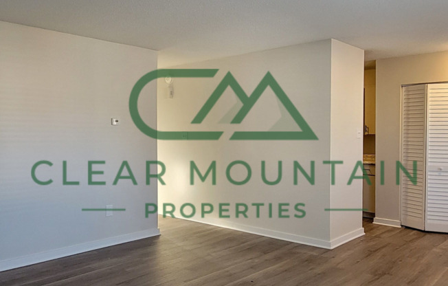 2 beds, 1 bath, 980 sqft, $1,225, Unit 52
