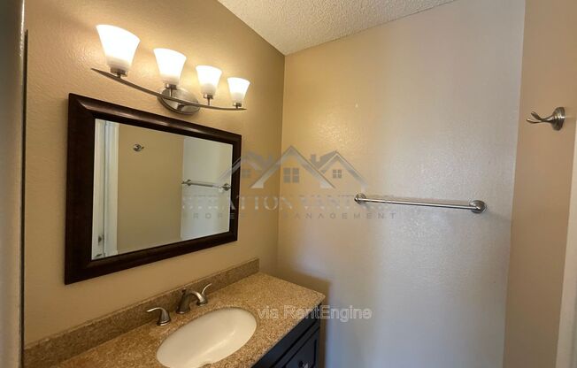 2 beds, 2 baths, 860 sqft, $1,500, Unit 2057