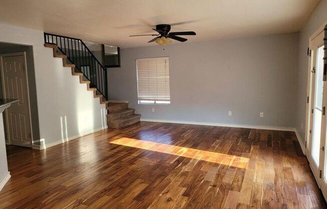 Superstition Springs 4 bedroom/3 baths w/ PRIVATE POOL