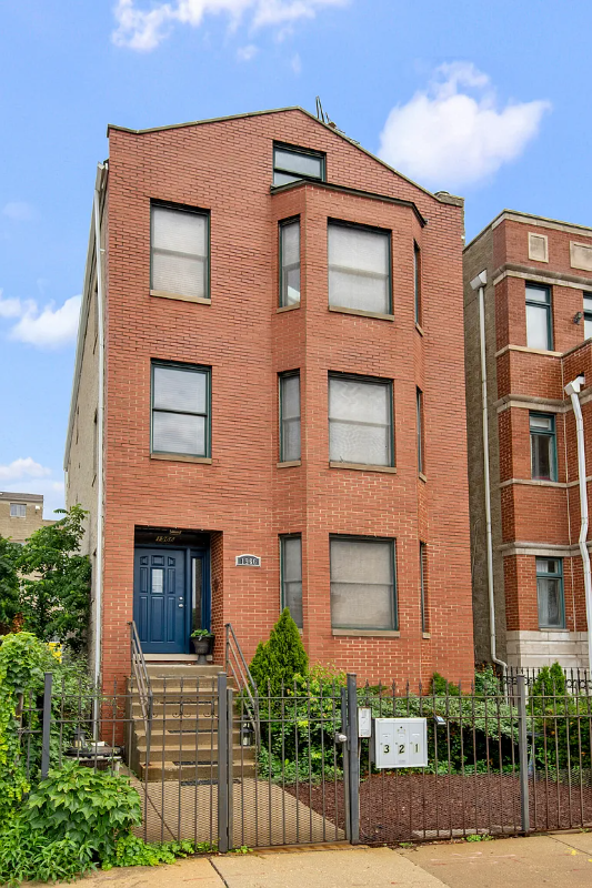 1966 W Diversey Pkwy Apt 2