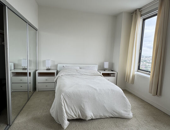 2 beds, 2 baths, $3,300, Unit 1008