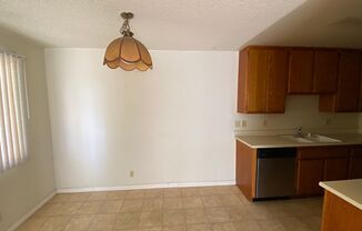 2 beds, 2 baths, 950 sqft, $2,100, Unit 6