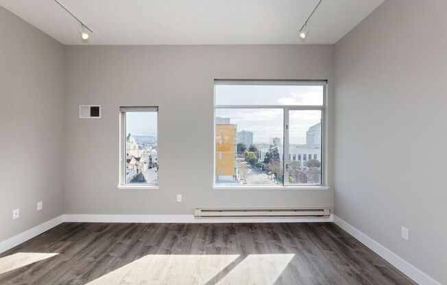 2 beds, 2 baths, 920 sqft, $3,040, Unit 203