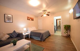 1 bed, 1 bath, 400 sqft, $900, Unit 107