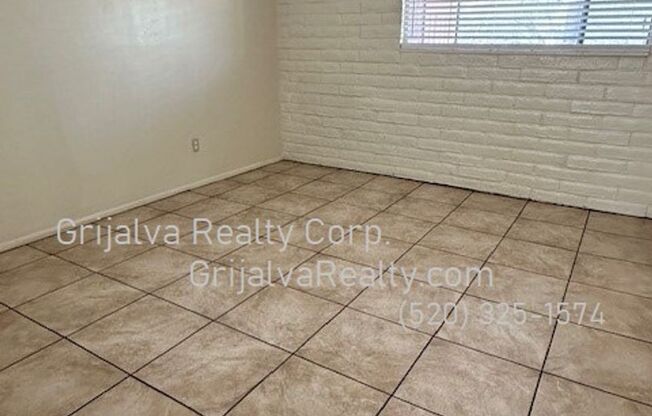 2 beds, 1 bath, 1,000 sqft, $1,150