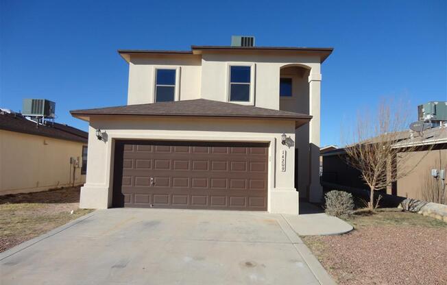 Dazzling Two Story Eastside Home With Refrigerated Air Located On Cul De Sac Street In Quiet Neighborhood