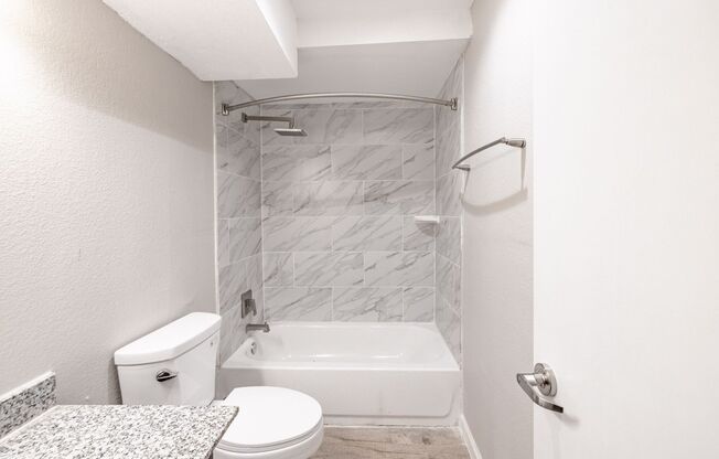 Studio, 1 bath, 235 sqft, $895, Unit 2227