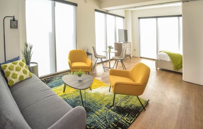 Studio, 1 bath, 470 sqft, $1,750, Unit 202