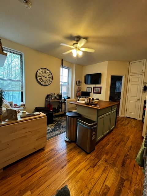 2 beds, 1 bath, $3,450, Unit 2R