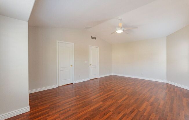 4 beds, 2.5 baths, $3,375